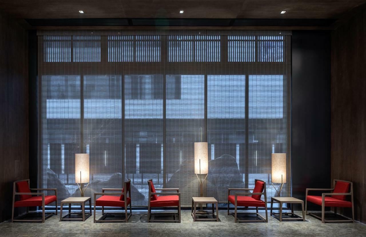 Joya Shanghai Xujiahui Hotel Екстер'єр фото